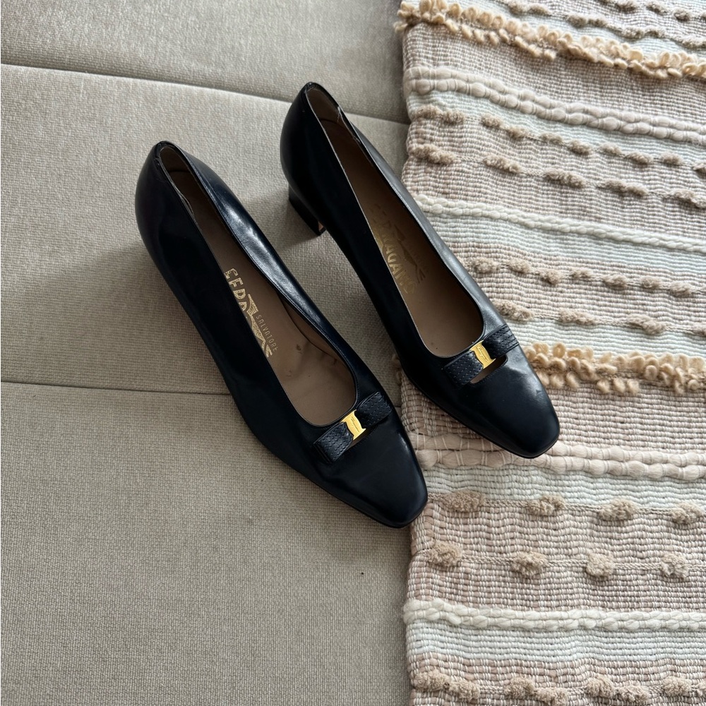Navy Salvatore Ferragamo Heels
